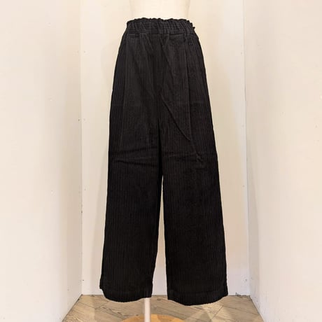 【UNIVERSAL TISSU】親子コーデュロイ イージーサルエルパンツ　クロ