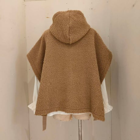 【UNIVERSAL TISSU】ボア フード付きポンチョW ZIP　カフェオレ