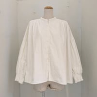 【UNIVERSAL TISSU】親子コーデュロイ シャーリングブラウス　オフ