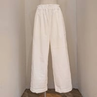 【UNIVERSAL TISSU】親子コーデュロイ イージーサルエルパンツ　オフ