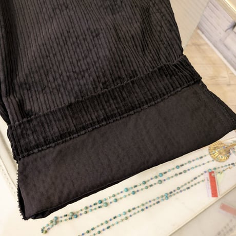 【UNIVERSAL TISSU】親子コーデュロイ イージーサルエルパンツ　クロ