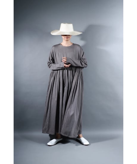1.Kurteno-dress / Long sleeve / Organic cotton satin / Warm gray