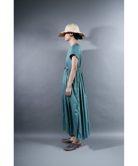 1.Lilith- cap sleeve dress / Organic cotton satin / Shore blue