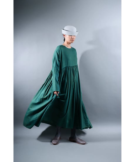 2.Kurteno-dress / Long sleeve / Organic cotton satin / Green lake
