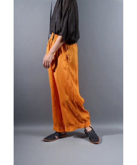 2.Lumo stitch pants / Silk khadi / Holly orange