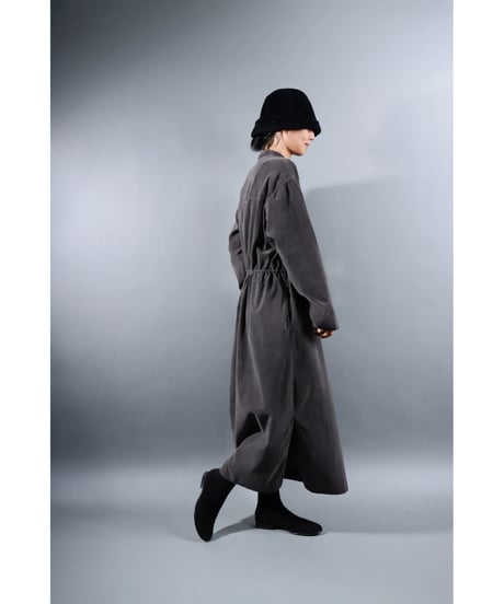 1.Kite / One piece / Organic cotton corduroy / Warm gray