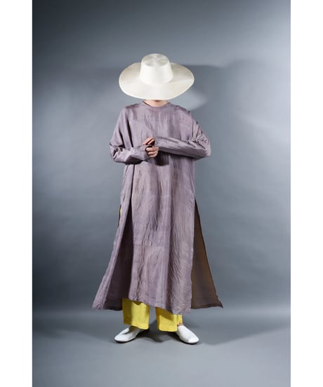 2. Slit dress / Long sleeve / Silk khadi / Pale purple gray