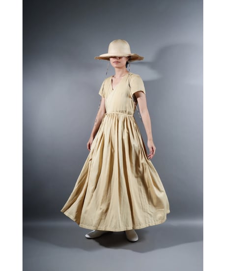 1.Lilith cap sleeve dress / Organic cotton satin  / Clove