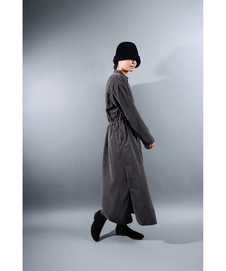 1.Kite / One piece / Organic cotton corduroy / Warm gray