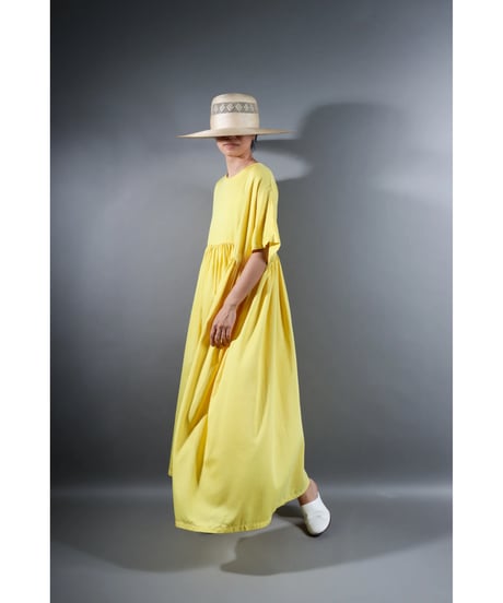 1.Kurteno-dress / Half sleeve / Organic cotton satin / Lemon yellow