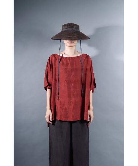 2.Karesante / slashed neck / Silk khadi / Dark madder red