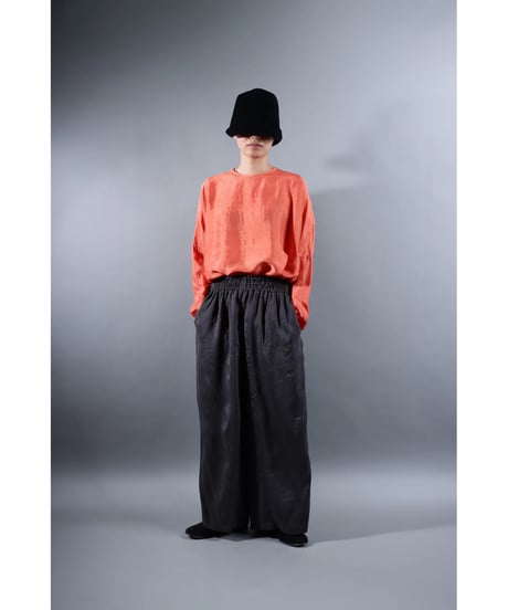 4.Lumo pants / Silk khadi / Dark charcoal