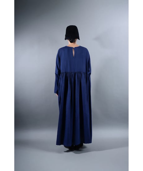 5.Kurteno-dress sp/ Long sleeve / Organic cotton satin / Midnight blue