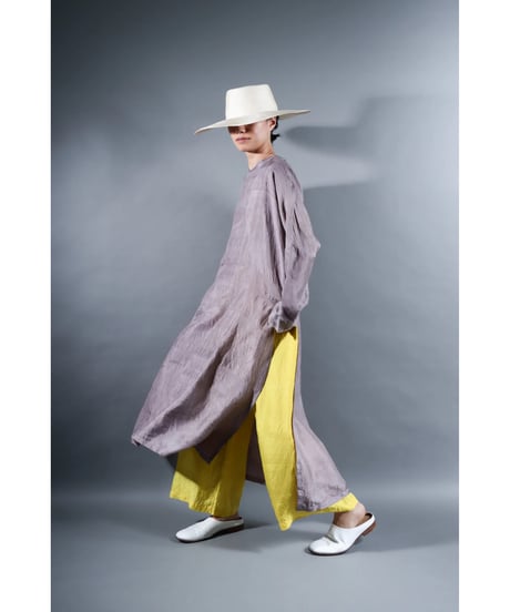 2. Slit dress / Long sleeve / Silk khadi / Pale purple gray