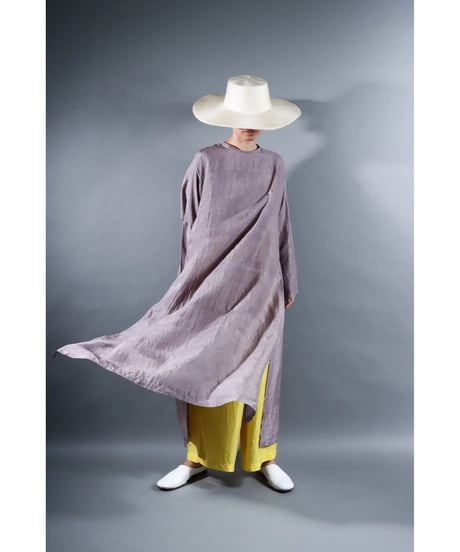 2. Slit dress / Long sleeve / Silk khadi / Pale purple gray