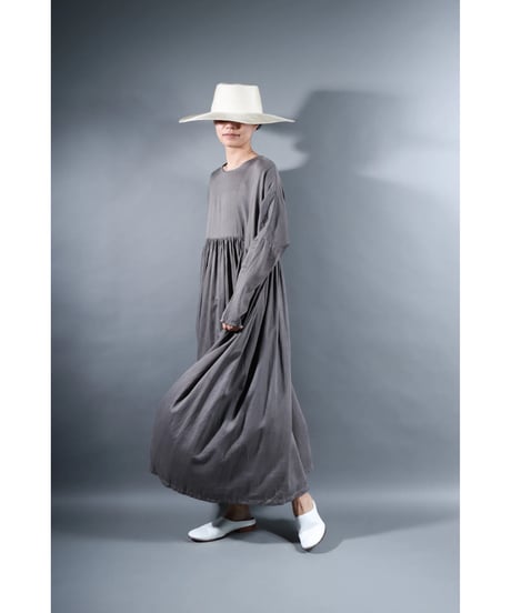 1.Kurteno-dress / Long sleeve / Organic cotton satin / Warm gray