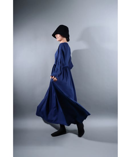 5.Kurteno-dress sp/ Long sleeve / Organic cotton satin / Midnight blue