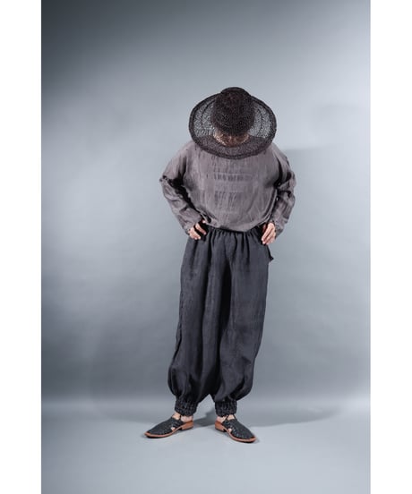 4.Lumo balono / pants / Silk khadi / Dark Charcoal