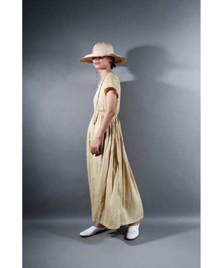 1.Lilith cap sleeve dress / Organic cotton satin  / Clove