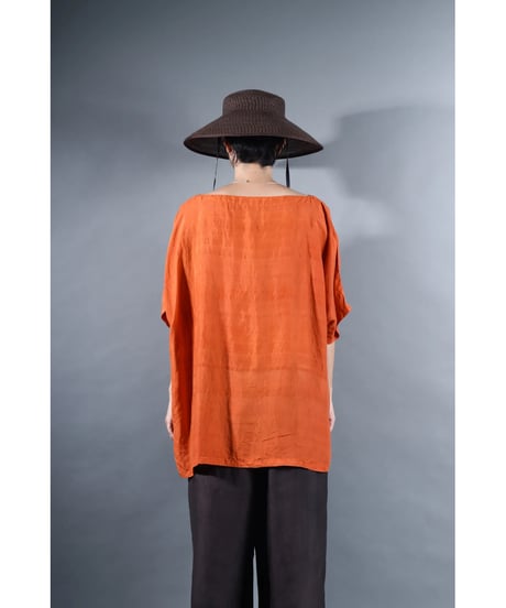 4.Karesante / slashed neck / Silk khadi / Tangerine Orange