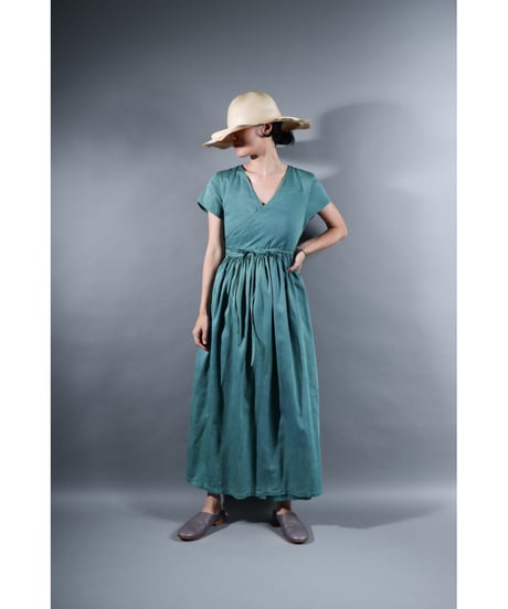 1.Lilith- cap sleeve dress / Organic cotton satin / Shore blue