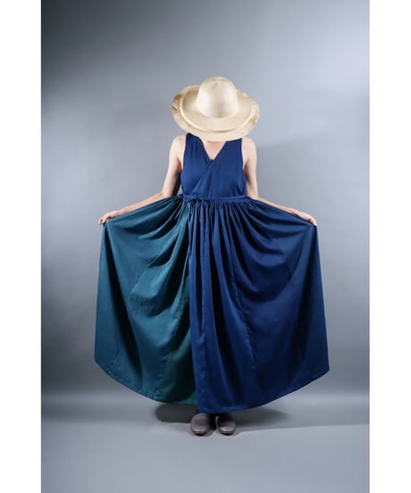 1.Lilith sleeveless dress / Organic cotton satin /Blue-Green gradation