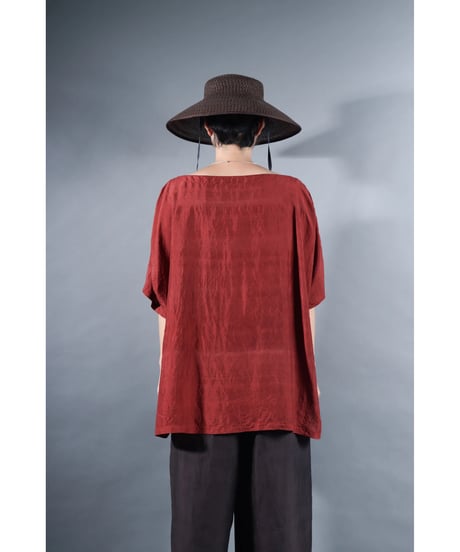 2.Karesante / slashed neck / Silk khadi / Dark madder red