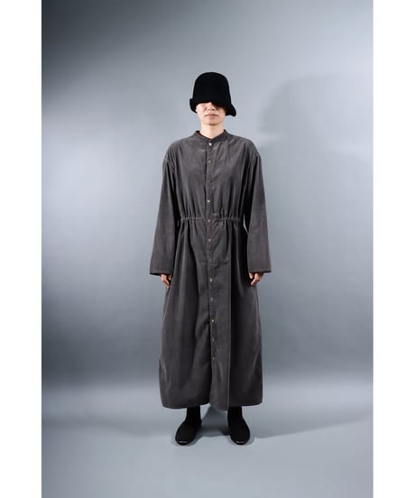 1.Kite / One piece / Organic cotton corduroy / Warm gray