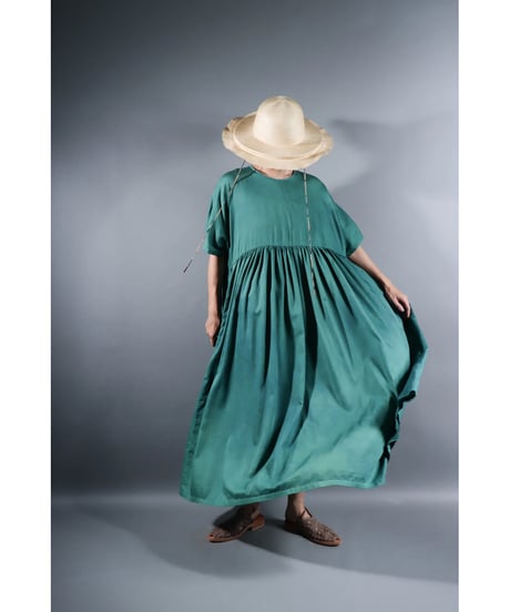 2.Kurteno-dress / Half sleeve / Organic cotton satin / Atoll green