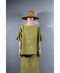 1.Karesante / slashed neck / Silk khadi tusser / Luminous moss