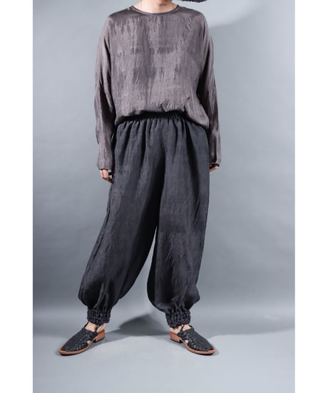 4.Lumo balono / pants / Silk khadi / Dark Charcoal