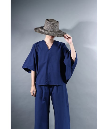 １.Ronda v-neck tops / sp / Organic cotton /  Ryukyu indigo