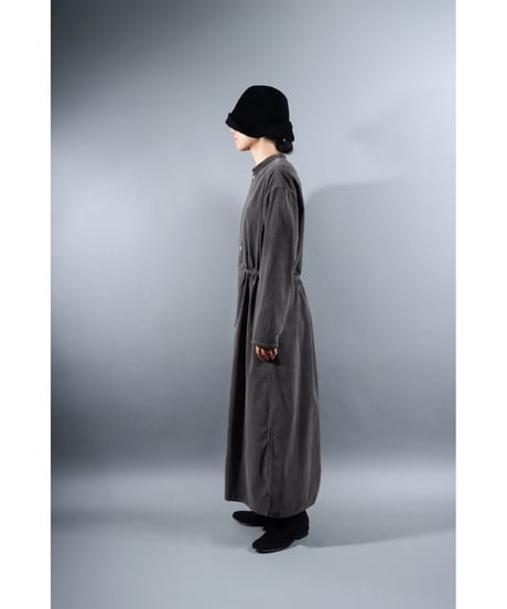 1.Kite / One piece / Organic cotton corduroy / Warm gray