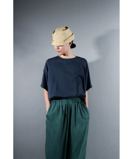 4.Fendo-Half sleeve tops / Organic cotton satin / Iron blue