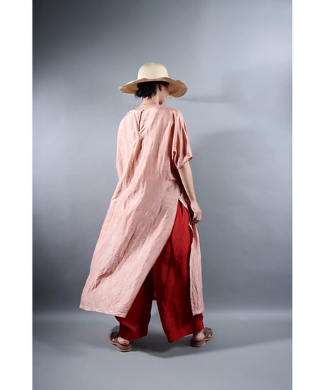 2.Slit dress / Half sleeve / Silk khadi / Pink beige
