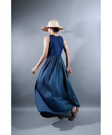 1.Lilith sleeveless dress / Organic cotton satin /Blue-Green gradation
