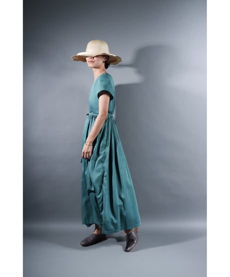 1.Lilith- cap sleeve dress / Organic cotton satin / Shore blue