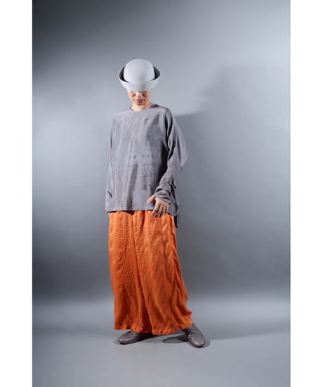 2.Fendo-Long sleeve tops/ Silk khadi / Metalic gray