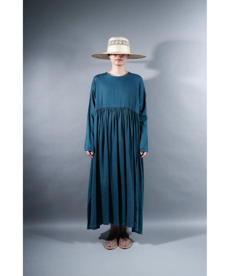 4.Kurteno-dress  / Long sleeve / Organic cotton satin / Dark water
