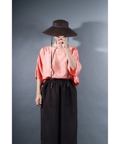 6.Karesante / slashed neck / Silk khadi / Peach pink