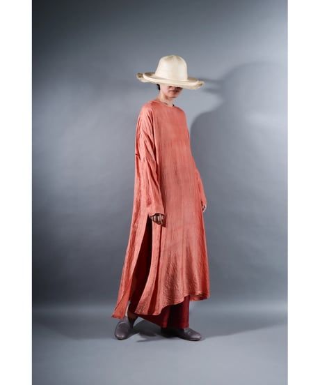 3. Slit dress / Long sleeve / Silk khadi / Sunset pink