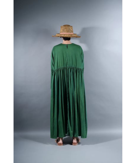 3.Kurteno valo / Long sleeve / Organic cotton satin / Leaf green