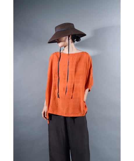 4.Karesante / slashed neck / Silk khadi / Tangerine Orange