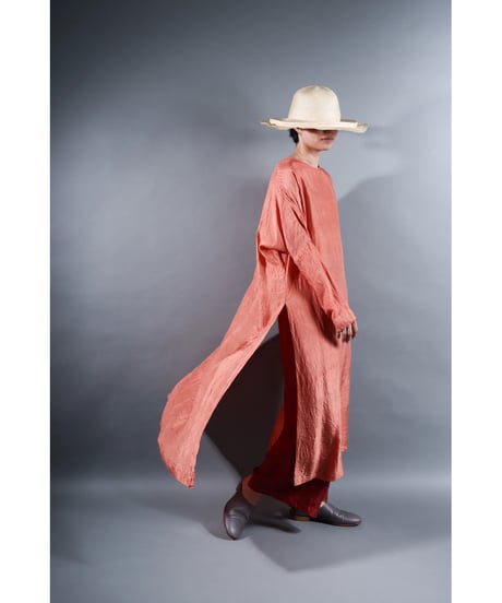 3. Slit dress / Long sleeve / Silk khadi / Sunset pink