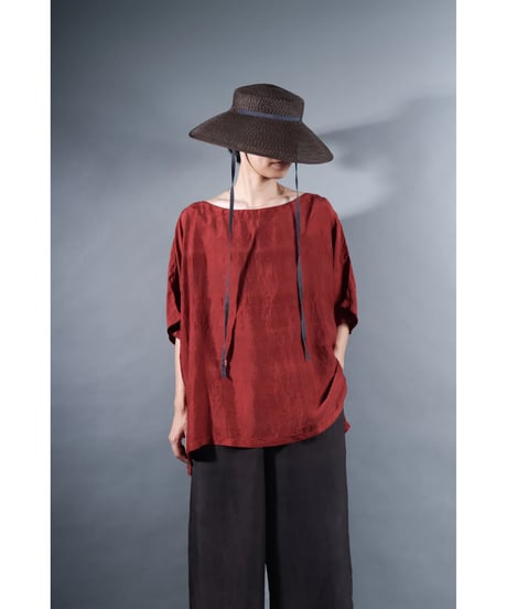 2.Karesante / slashed neck / Silk khadi / Dark madder red