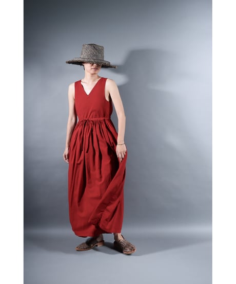 2.Lilith / Dress / Sleeveless / Organic cotton lawn / Madder red