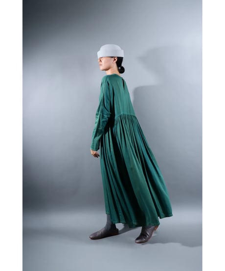 2.Kurteno-dress / Long sleeve / Organic cotton satin / Green lake