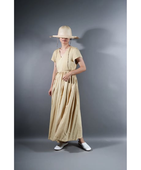 1.Lilith cap sleeve dress / Organic cotton satin  / Clove