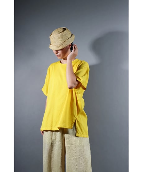 1.Fendo-Half sleeve tops / Organic cotton satin / Fukugi yellow