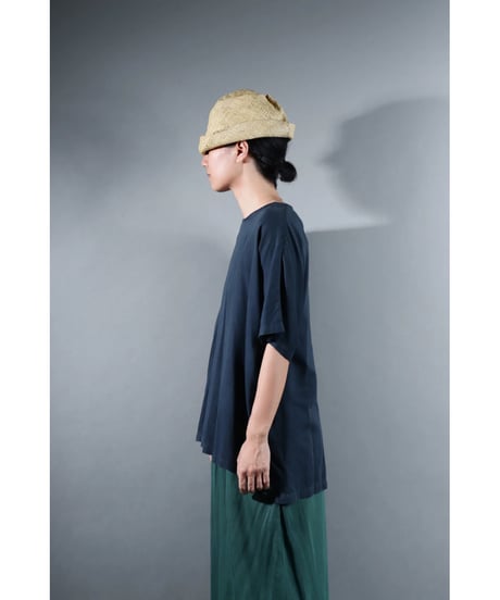 4.Fendo-Half sleeve tops / Organic cotton satin / Iron blue